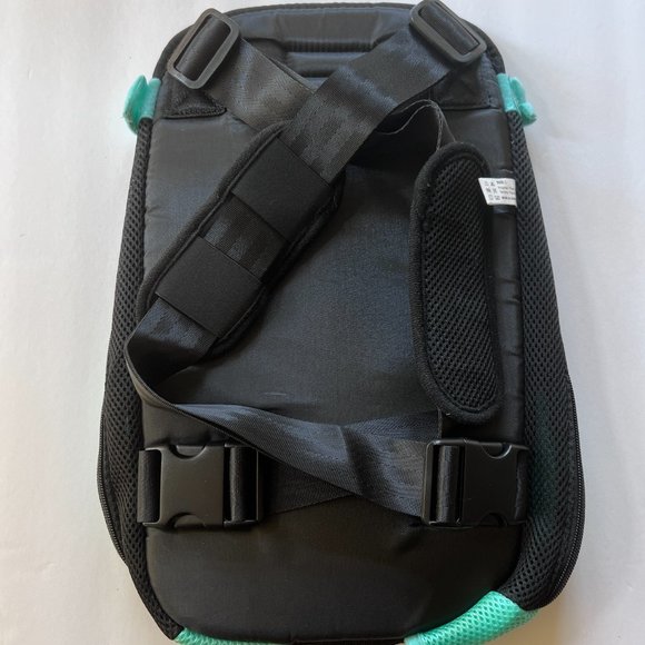 PAWABOO Pet Carrier Backpack Size Large - Picture 5 of 7